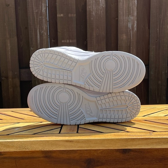 Nike Dunk Low Pure Platinum Shoes Size 9.5 Men’s - Picture 7 of 11